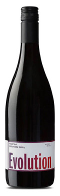Sokol Blosser Evolution Pinot Noir - Oregon